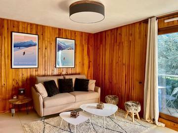 Gîte pour 4 personnes, avec terrasse et vue à Saint-Étienne-de-Tinée