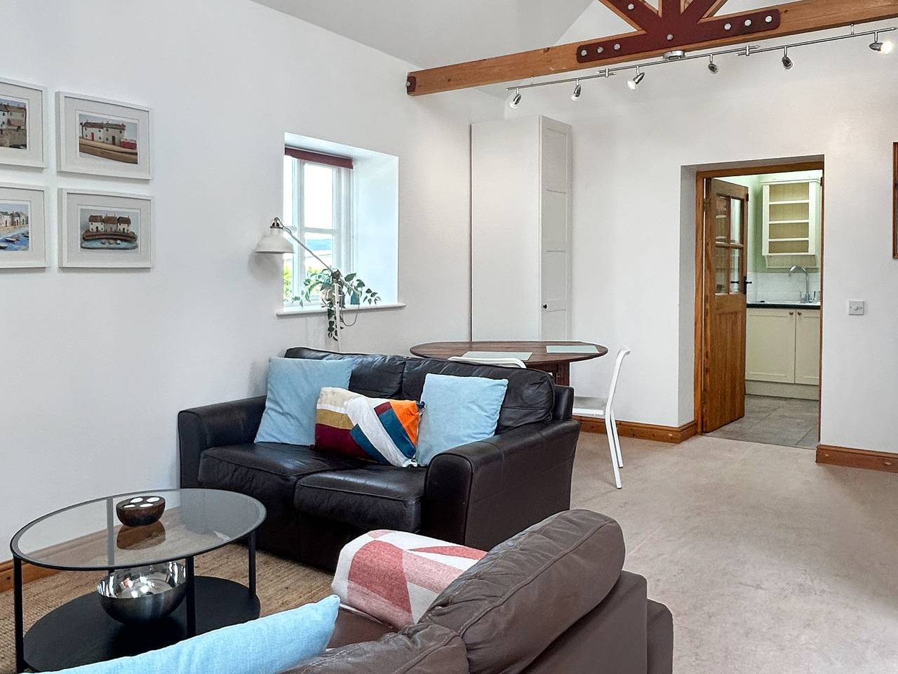 Noddingway Cottage in Weare, Somerset