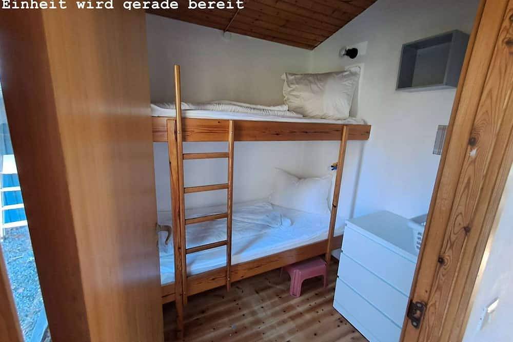 Entspannung Pur direkt am Wald und nur 750m bis zum Strand in unserem Retro Chalet Nr 4 in Kellenhusen, Ostholstein