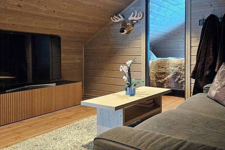 Neue Hütte mit Panoramablick auf den Osensjøen in Åmot