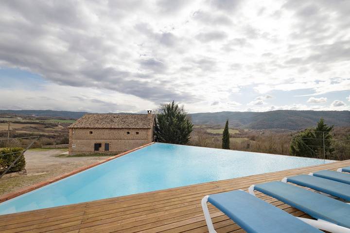 Chalet para 14 personas, con Jacuzzi y Jardín en Provincia de Barcelona