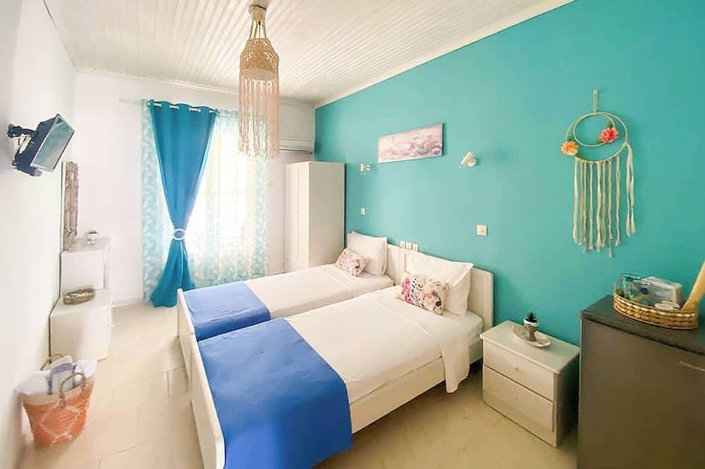 Geheel appartement, Beachfront Alonnisos Nest - Cozy Summer Getaway in Patitiri, Alonissos
