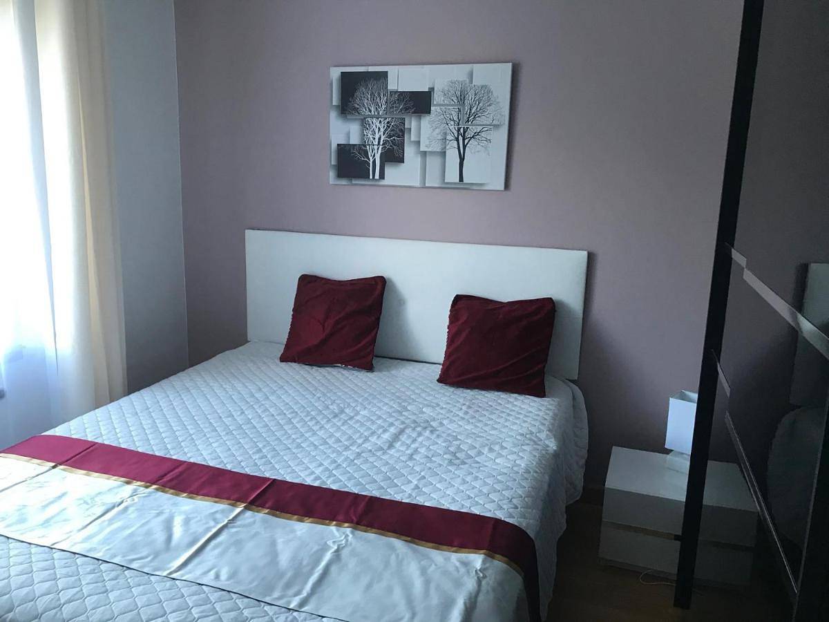 Superbe maison standing, 14 personnes, confort et grands volumes, jardin 2000m, parkings, wifi in Vannes, Côte des Mégalithes