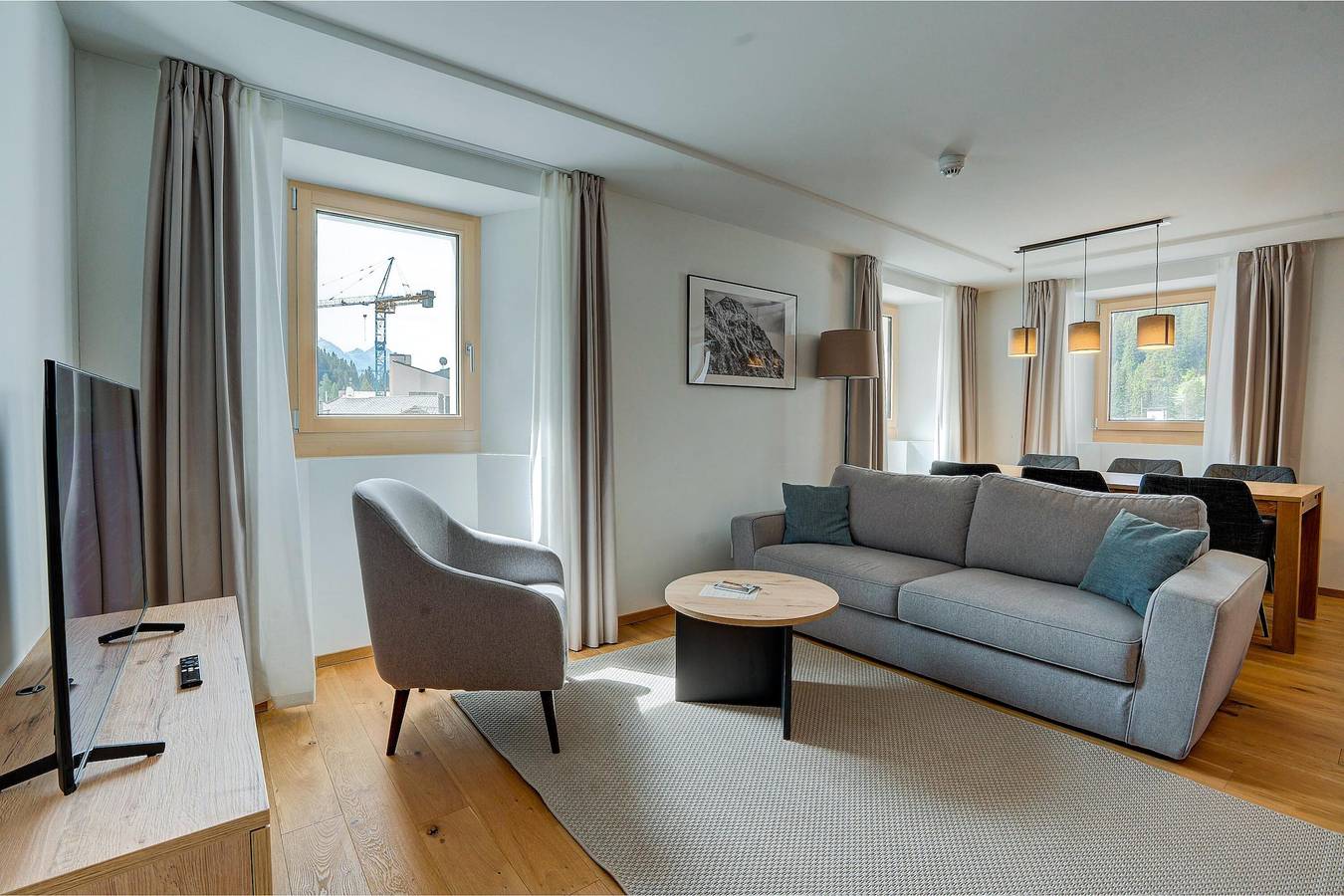 Ganze Wohnung, Modern Alpine Stay in San Bernardino | Ski, Hiking & Nature - Montana 102 in San Bernardino GR, Mesocco