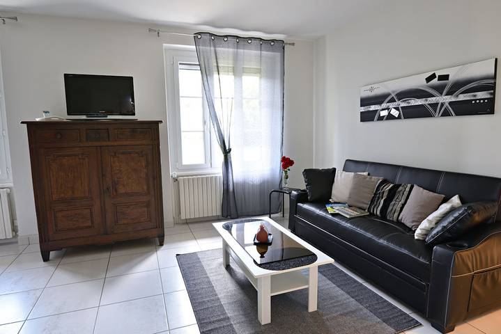 Appartement de vacances pour 4 personnes, avec terrasse et jardin, animaux acceptés dans l' Aveyron - 3