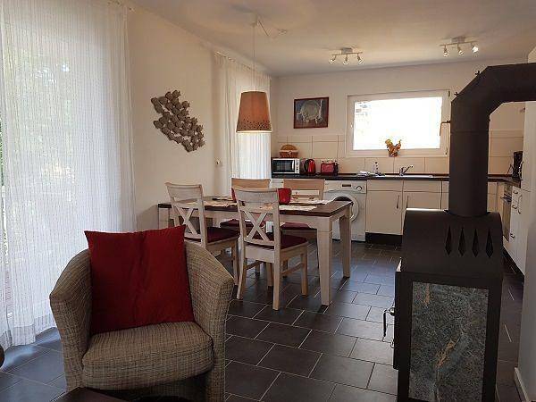 Ferienwohnung für 4 Personen, mit Balkon und Whirlpool sowie Terrasse in Graal-Müritz - 4