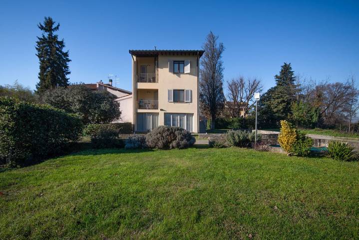 Gîte pour 4 personnes, avec jardin à Scandicci - 2