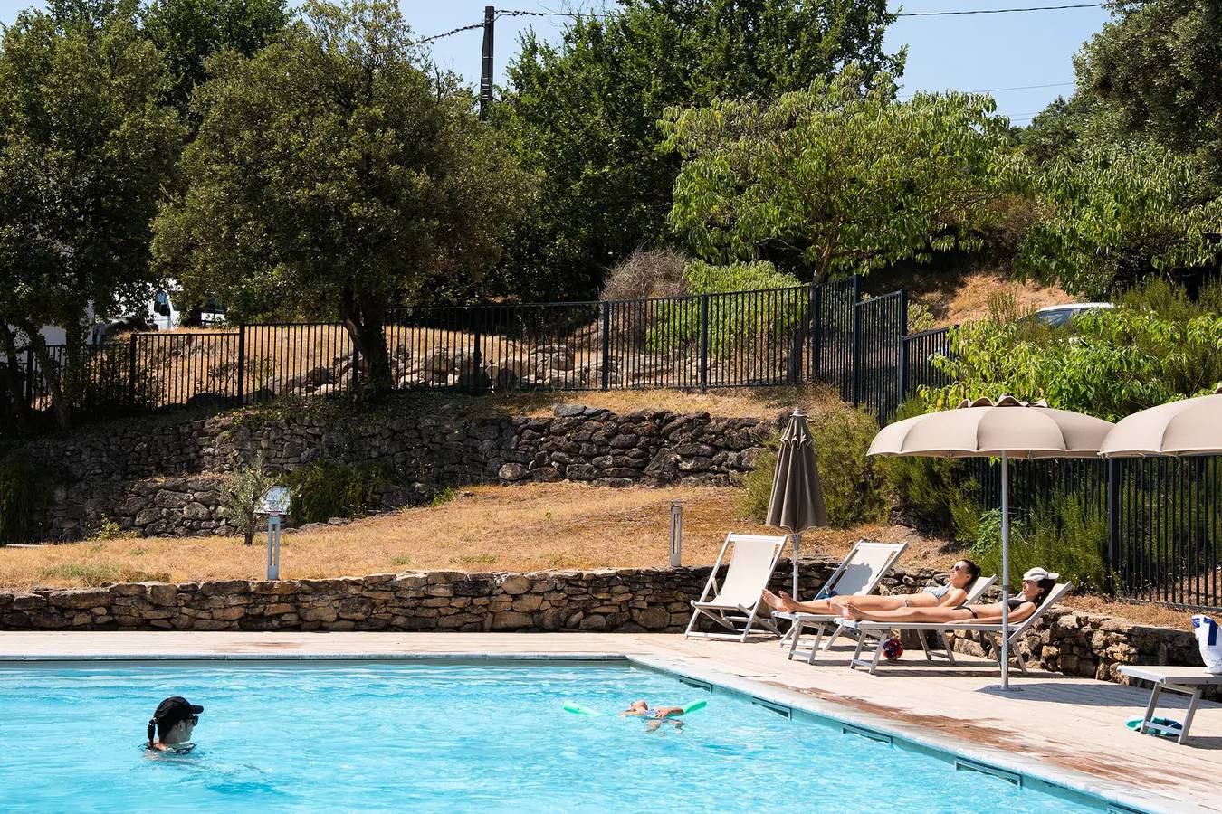 Appartement entier, Lodge Feroe 20m² (1 chambre)  - Climatisation 4 personnes in Grane, Région de Die