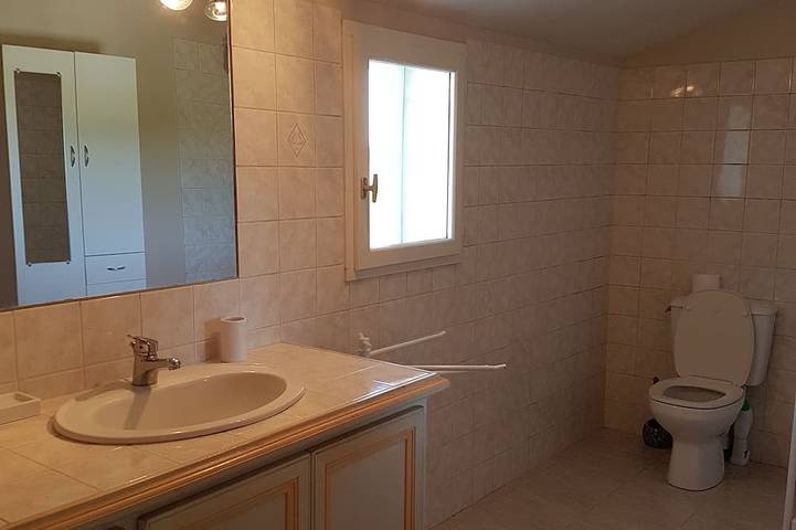 Location de vacances pour 4 personnes, avec jardin à Mollégès - 4