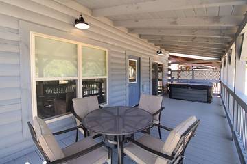 Vacation House for 4 Guests in Bryson City, Fontana Lake, Picture 1