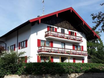 Ferienhaus für 4 Personen, mit Balkon in Rimsting