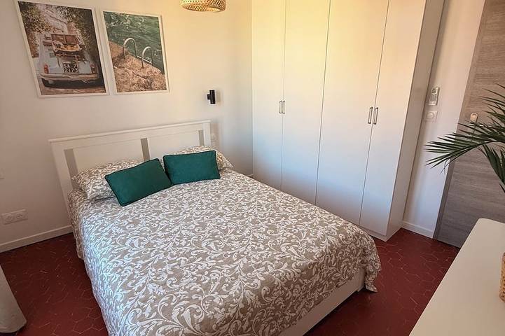 Apartamento entero, Joli t2 (Marius) in Aubagne, Costa mediterránea (Francia)