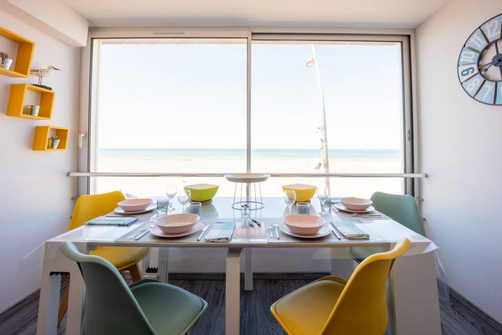 Location de vacances pour 4 personnes, avec Balcon à Courseulles-sur-Mer