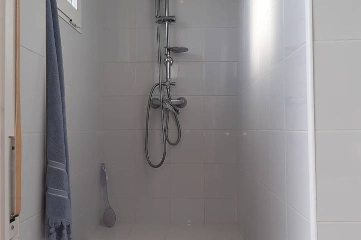 Apartamento entero, Encantador apartamento con gran terraza y vista al puerto. in Caleta de la Soledat (Terres de l'Ebre), La Ametlla de Mar