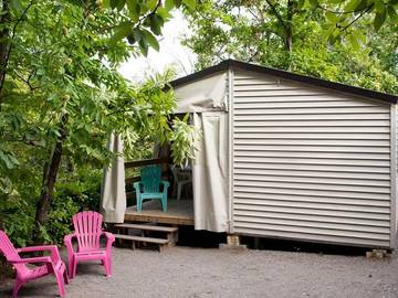 Bungalow pour 4 Personnes dans Ribes, Parc naturel régional des Monts d'Ardèche, Photo 2