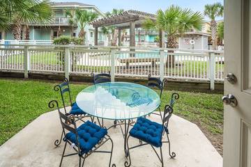Vacation House for 8 Guests in Port Aransas, Mustang Island, Picture 3
