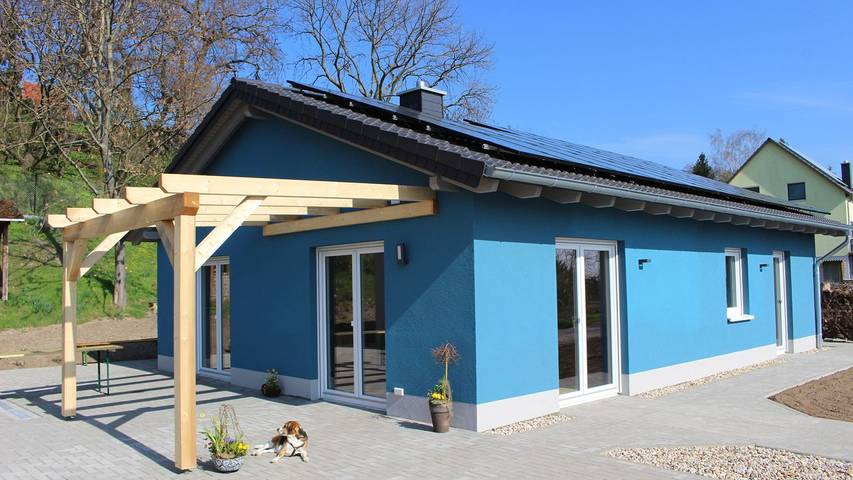 Ferienhaus für 4 Personen, mit Terrasse und Seeblick sowie Ausblick, mit Haustier in Sachsen-Anhalt