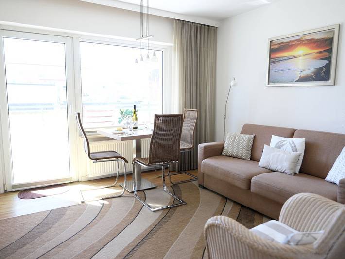 Ganze Wohnung, Gemütliches 2-Zimmer-Appartement mit Balkon, Schwimmbad in Westerland in Westerland, Sylt (Gemeinde)