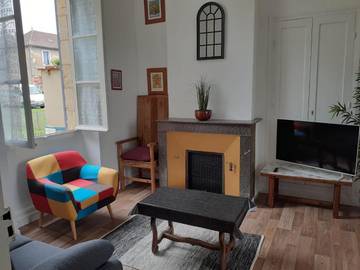 Location de vacances pour 4 personnes, avec vue et terrasse à Villefranche-du-Périgord