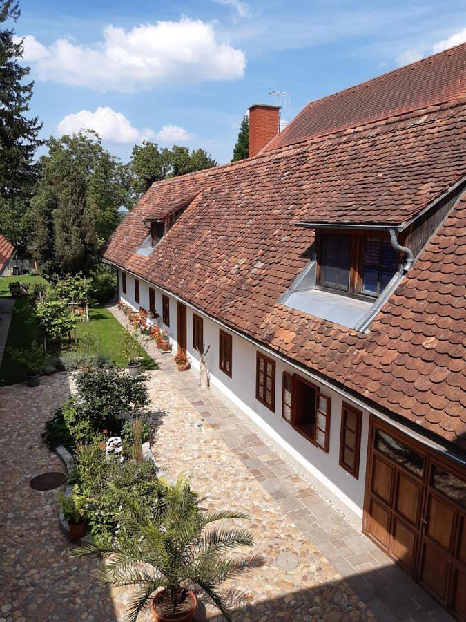 Ferienwohnung für 2 Personen, mit Terrasse und Garten