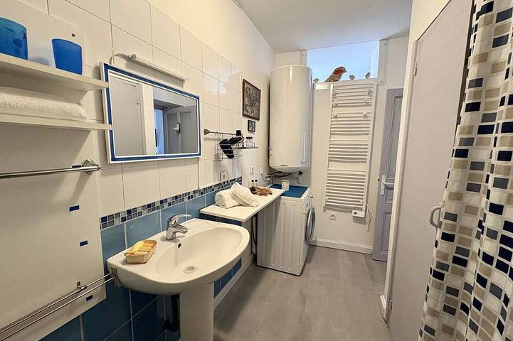 Appartement entier, Appartement en centre avec clim - 3 pers. in Saint-Raphaël, Massif de l'Esterel