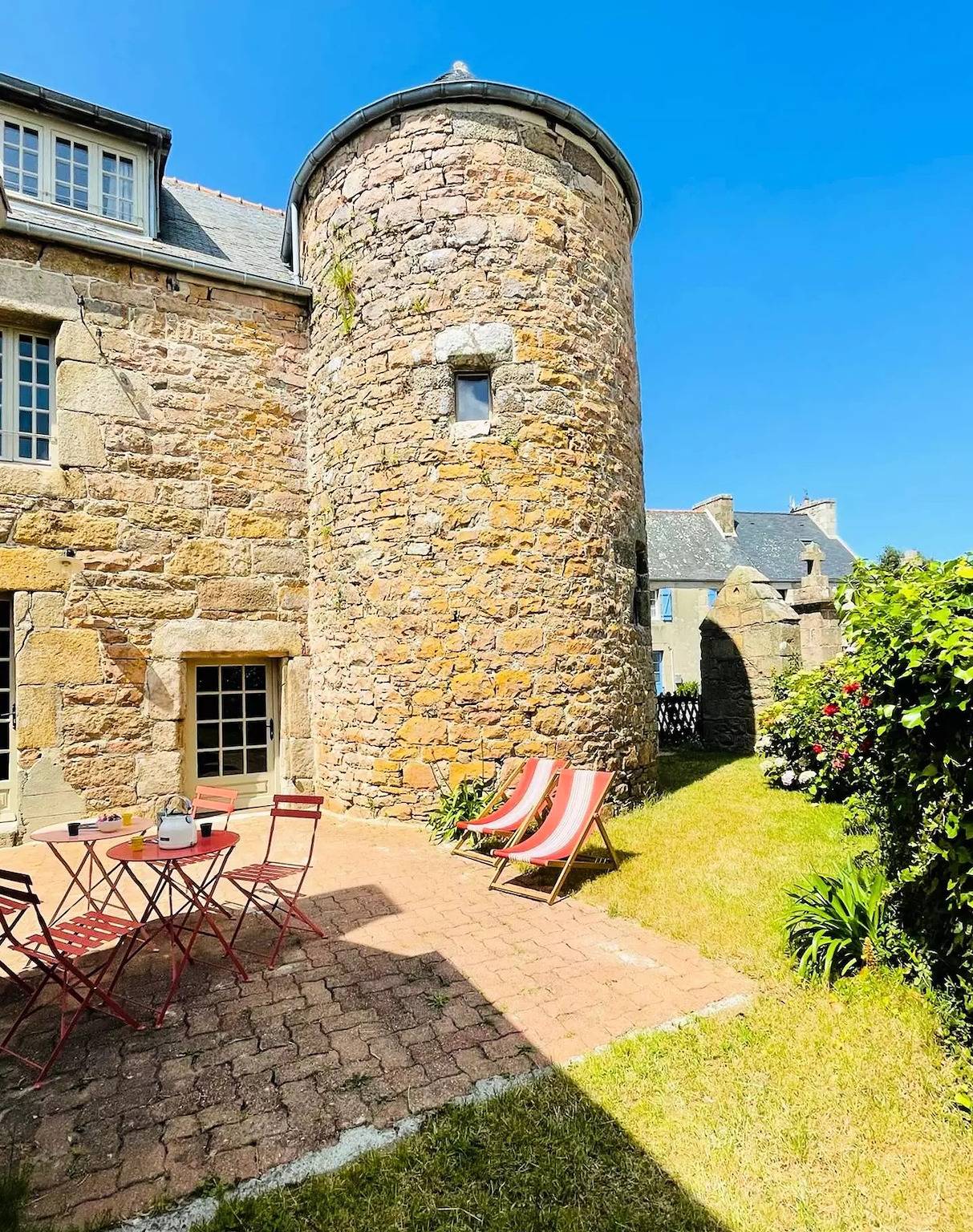 Urlaub am Meer in einem mittelalterlichen Haus in Trégastel, Rosa Granitküste