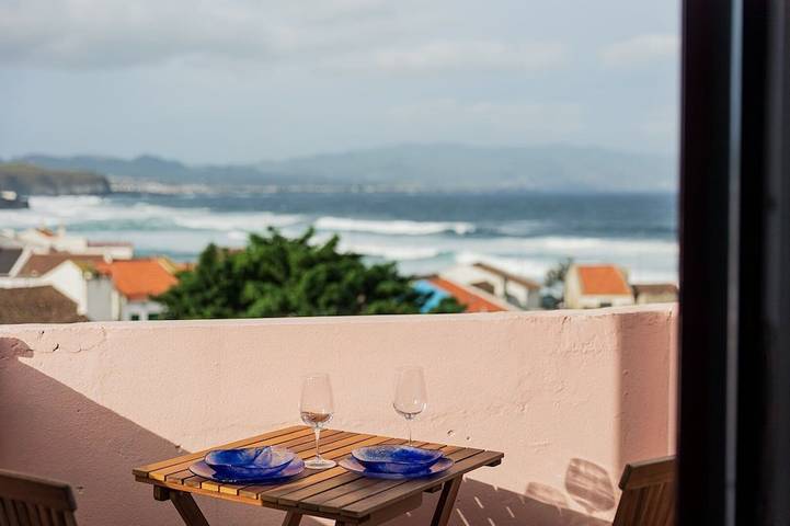 Casa de férias para 6 pessoas, com varanda em Ribeira Grande (Açores)