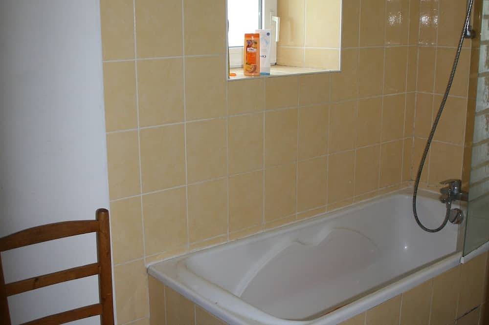 Kercapitaine Vacances à la Ferme, Idéal Pour les Familles, Animaux Acceptés in Bannalec, Region de Quimper