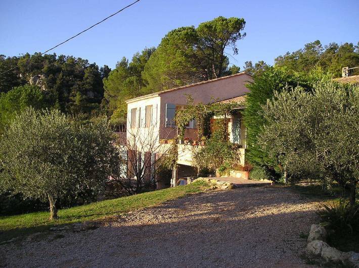 Gîte pour 6 personnes, avec piscine