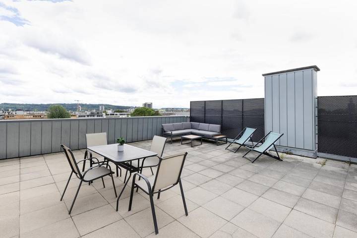 Gîte pour 4 personnes, avec terrasse et vue à Bienne - 3