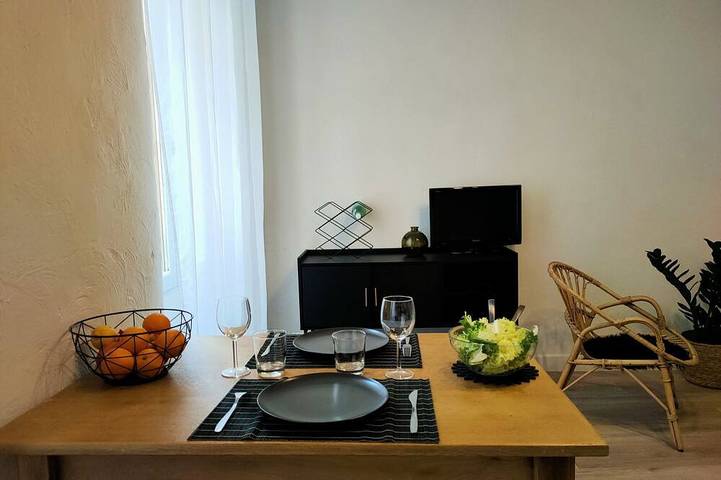 Gîte pour 3 personnes, avec jacuzzi dans Office De Tourisme D Embrun - 4