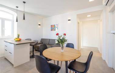 Holiday Apartment for 6 People in Split, Split-Dalmatia, Photo 4