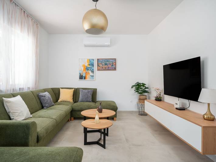 Villa Senka - Four Bedroom Villa in Rogotin, Dubrovnik-Neretva
