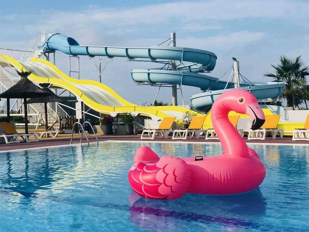 Camping - Funpass inclus - Piscine  - ccaehfi in Lattes, Côte d'Améthyste