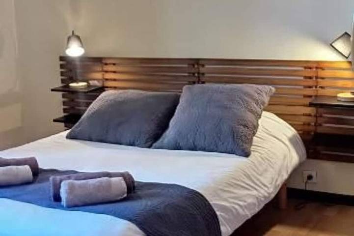 Gîte pour 6 personnes, avec jardin à Messas - 2