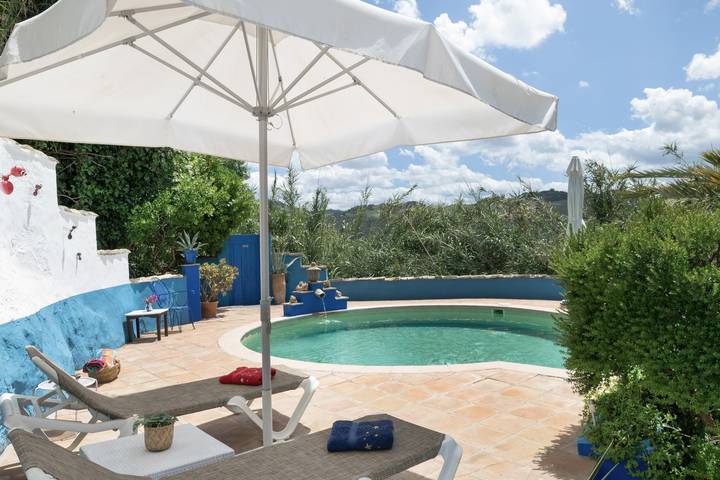Ganze Wohnung, El Tejar – Villa in Montecorto mit Pool und Garten in Montecorto, Serranía de Ronda