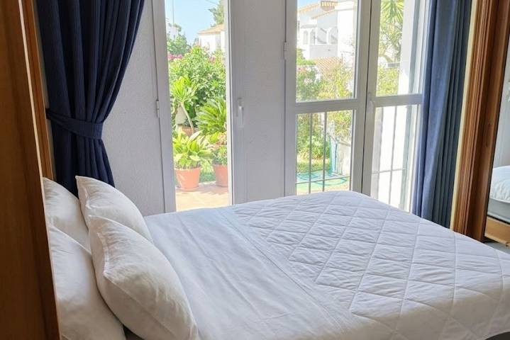 Ganze Wohnung, 🌴 Familienfreundliche Ferienwohnung direkt am Strand | Complejo Atlántico – Playa de la Barrosa 🌊 in Novo Sancti Petri, Chiclana de la Frontera