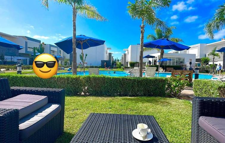 Appartement de vacances pour 6 personnes, avec piscine et jardin ainsi que bassin pour enfant et vue - 1