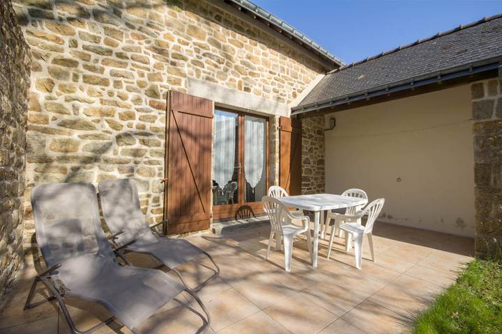 Gîte pour 2 personnes, avec Terrasse et Jardin à Erdeven