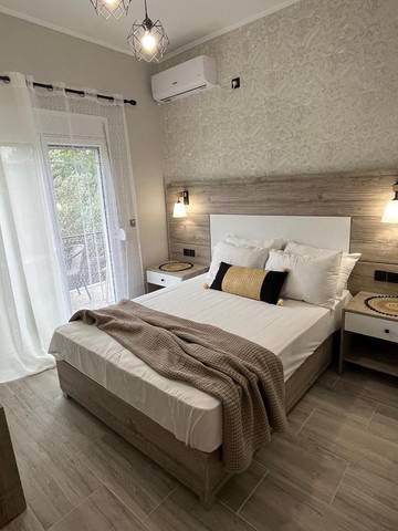 Ferienwohnung für 2 Personen, mit Balkon und Ausblick sowie Garten in Petra (Griechenland)