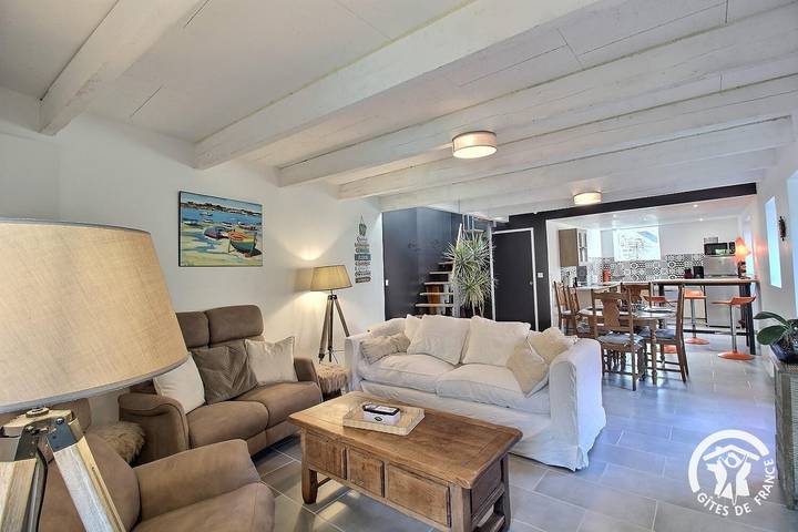 Gîte pour 5 personnes, avec Terrasse et Jardin à Plérin