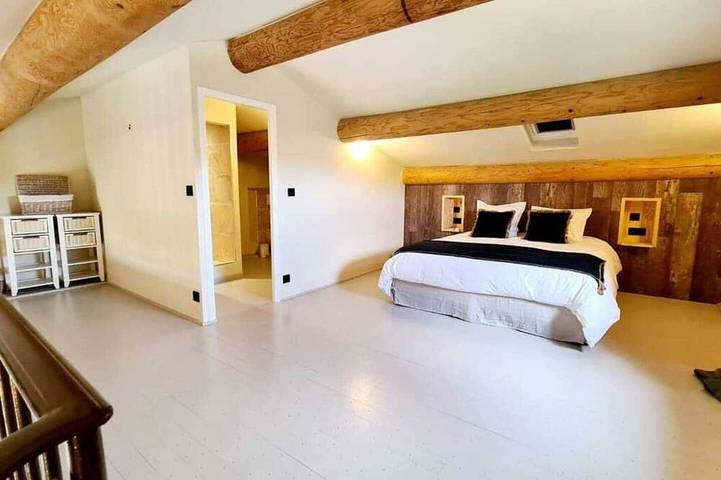 Gîte pour 28 personnes, avec piscine à La Bastide-des-Jourdans - 3