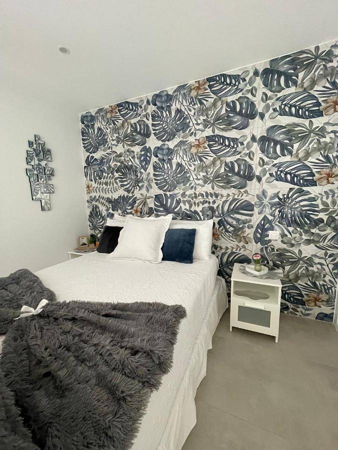 Location de vacances pour 2 personnes, avec piscine ainsi que balcon et vue dans Playa Paraíso - 2