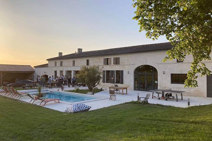 Maison de vacances pour 20 personnes, avec jardin, animaux acceptés