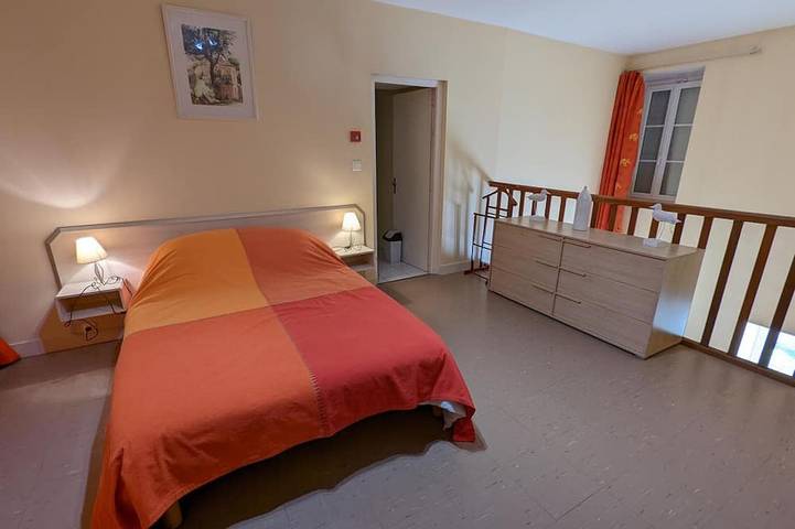 Gîte pour 4 personnes, avec jardin, animaux acceptés à Salles-Lavalette - 2