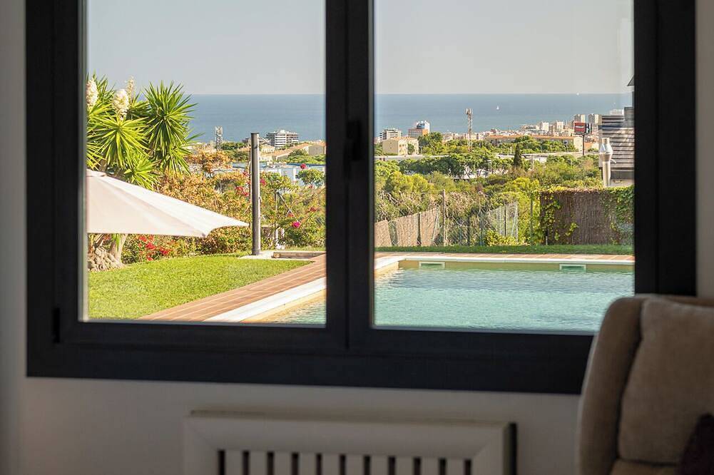 Sea View Villa with Private Pool, Spa, Cinema & Outdoor Living in Badalona, Barcelonès