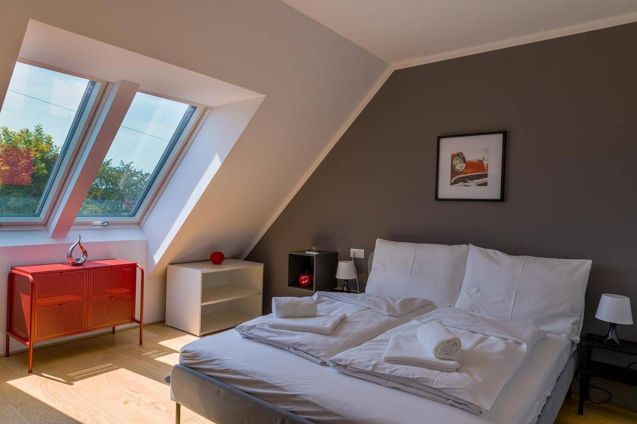 Ganze Wohnung, Two-Bedroom Apartment in Wien, Donau Niederösterreich