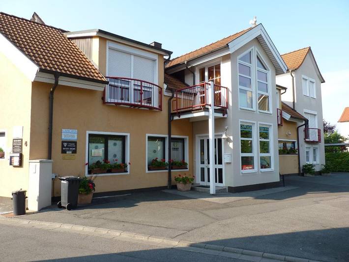 Ferienwohnung für 2 Personen, mit Balkon/Terrasse und Garten in Bad Staffelstein
