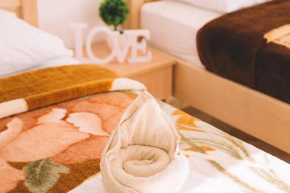 Triple studio with sea view private balcony and kitchenette in Ulcinj, Dulcigno