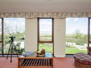 Holiday Rental for 8 People in Blakeney, Norfolk, Photo 2